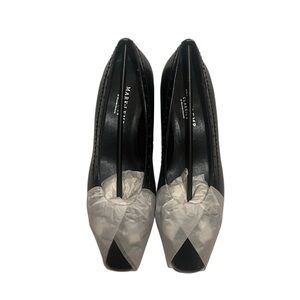 Mark + Lemp 6M Black Patent Leather Dress Pump